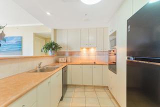 Ocean Tower Unit 1104 - Twin Towns - Tweed Heads - 3