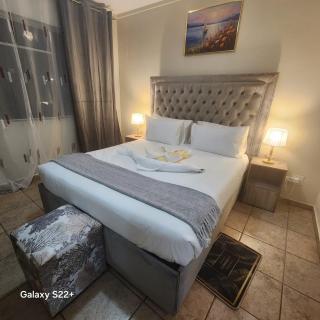 Menlyn Place City Vibes - 8