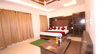 Hotel Valley View- Kempty Fall, Mussoorie ! Luxury Balcony Rooms ! Big Parking ! Peaceful Stay - Mussoorie - 0