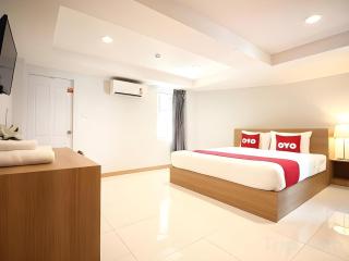 Super OYO 484 Pannee Residence Khaosan Sha Plus - 8