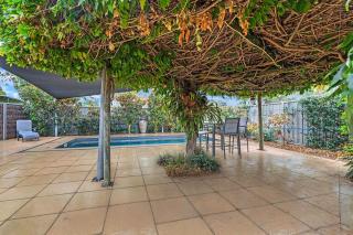 Jensen House - Retro Style with a modern update - Echuca - 1