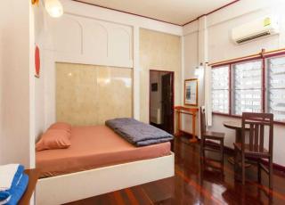 OYO 75469 Baan Kong Hostel - 9