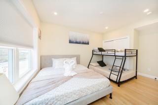 New Built 3BR 2BA Boston, FREE Parking, Laundry & AC - Near Franklin Park 60-2 - 6