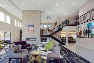 La Quinta by Wyndham Oakland - Hayward - 0