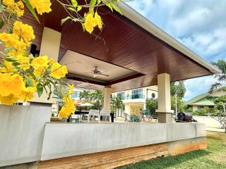 Chuan SeaFront Villa Rawai Phuket - 5