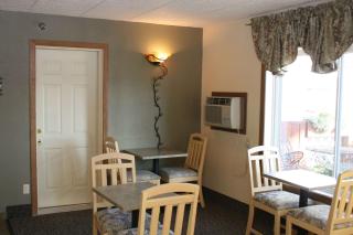 Super 8 by Wyndham Rapid City - Rapid City - 5