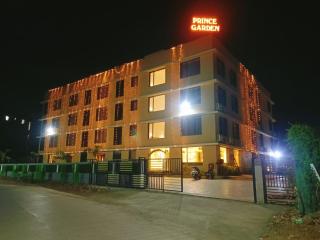 Hotel Prince Garden Daman - 1