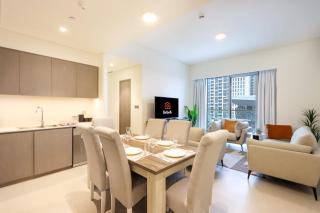 Livbnb-Modern 2BR with Partial Burj Khalifa View - 3