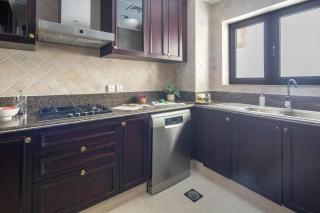 Frank Porter - Tejar Tower - 2