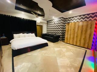 Couple Guest House - 1