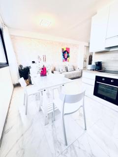 Luxury apartment sea view Olbia center - Olbia - 3