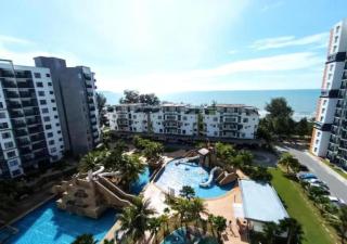 Nature Home 2 - Swiss Garden Resort Residences Beachfront Villa - Kuantan - 0