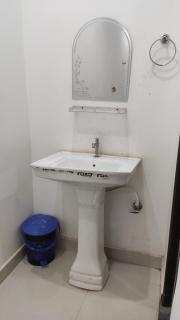 LDM Yatri Niwas - Ayodhya - 1