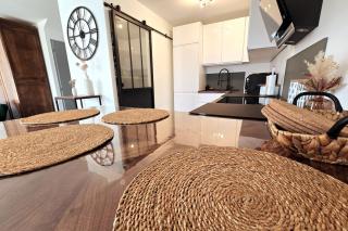 Cozy 2 bedroom house with Garden & Parking - Nîmes - 6