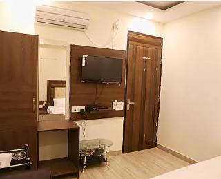 Hotel Mona Regency - New Delhi - 2