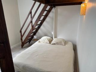 OULLINS T3 COSY 70M2 - 6 Pers 2 Chambre - 2 Mezzanines Métro & centre à Pied - Oullins - 2