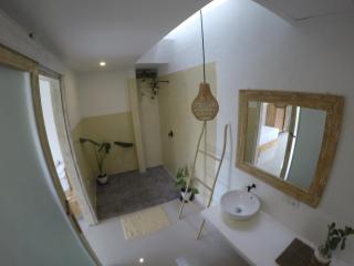 Trika Surfcamp Bali - Airsatang - 8