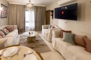 Authentic Traditions Cozy Stay 1BDR - Il Cairo - 8