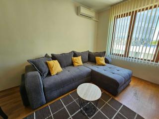 Leisurely Stay by the Sea Garden 1-BDR Apartment by Flat Mаnager - Varna - 4