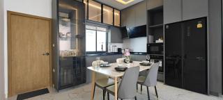 Modern Villa with Big Jacuzzi Lets Relax at City LRP4 - Nong Prue - 3