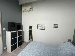 Une parenthèse urbaine entre piscine privée climatisation et tranquillité - Bordeaux - 2