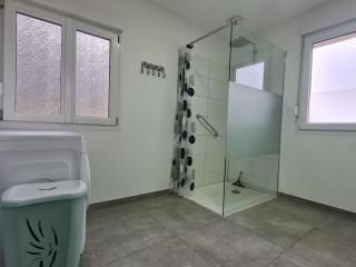 Gîte rénové en bordure de forêt avec balcon privatif - Mont-Saint-Martin - FR-1-584-377 - Mont-Saint-Martin - 6