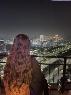 Coco Royal Suites Luxury Stay with Panoramic City View on 29th Floor - Noida - 5