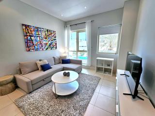 SUNRISE HOMES - Poolside 1 Bedroom near JBR Beach - Dubaï - 2