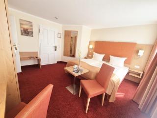 Hotel Villa Meeresgruss - Binz - 3