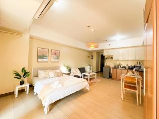 Cozy BGC Condo, Venice Grand Canal #vlrtc18e - 9
