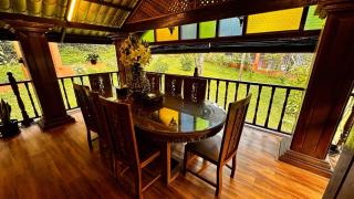 Charming Nature Kampung Home for Family Getaways - - 2