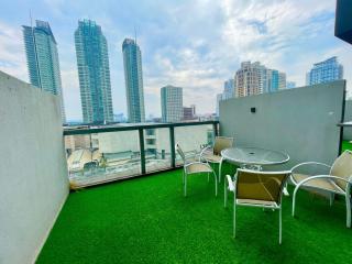 1BR Loft Unit with HUGE Balcony front of Greenbelt - Manila - 5