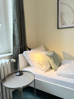 City Budget Motel I ab 59 EUR I Privatzimmer für 1-2 Personen I tägliche Reinigung Gemeinschaftsbereiche I Waschbecken im Zimmer I XXL Gemeinschaftsküche-Bäder I Wasch I Trockner I - Ibbenbüren - 5