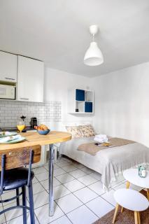 Cozy Stay Near Eiffel Tower & Invalides & Seine - Paris - 5
