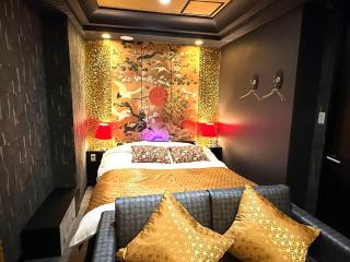 HOTEL FIVE plus -Adult Only- - Osaca - 8
