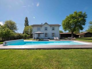 Villa charmante pour 9 avec piscine chauffee - Salles - 0