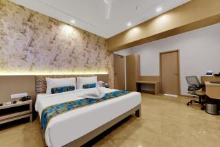 Iris Beacon Hotel - 6