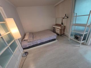OPEN Mart, Traders 3 minutes on foot 15 pyeong entire house room 2,Living room 1, Toilet 1, TV, free parking - Seul - 6