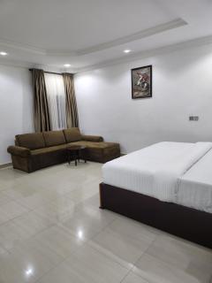 Cozy Residence by Nestvier - Abuja - 8