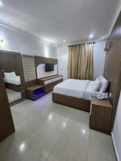 Cozy Residence by Nestvier - Abuja - 3