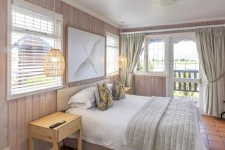 4 TIDES Knysna River Club by First Private Stays - Knysna - 0