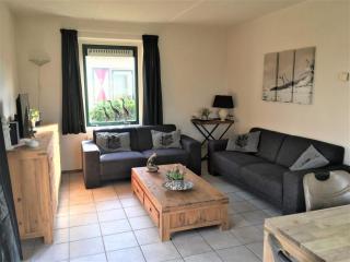 Lovely holiday home with private barbecue - Breskens - 2
