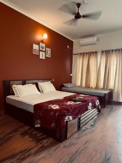 beach view balcony resort by hello varkala - Varkala - 8
