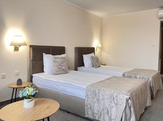 Hotel Orbita - Varna - 0