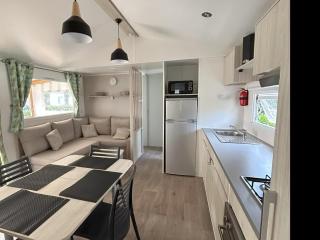La Réserve 4 étoiles emplacement 445B 3CH 1SDB 8 personnes - Gastes - 3