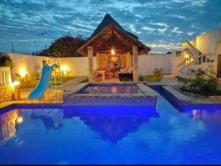 Watamu 2 Bed Elite Stay - Watamu - 1
