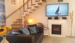 Family Surf 3 floors of fun 8 min walk to beach - 9