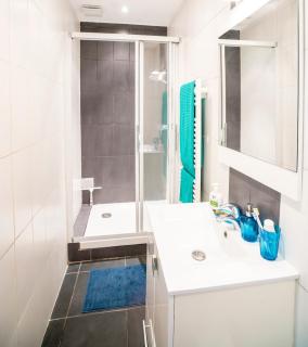 Bright and modern 2 BR in the heart of Antibes! - Antibes - 6