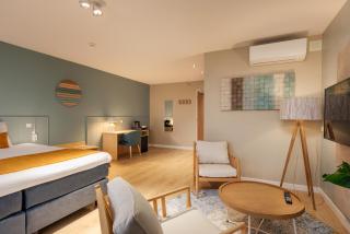 Beachhotel Cape Helius - 2