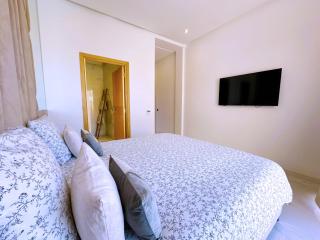 villa Elyssa! Modern Comfort & Pool & Hammam - Marrakesh - 9